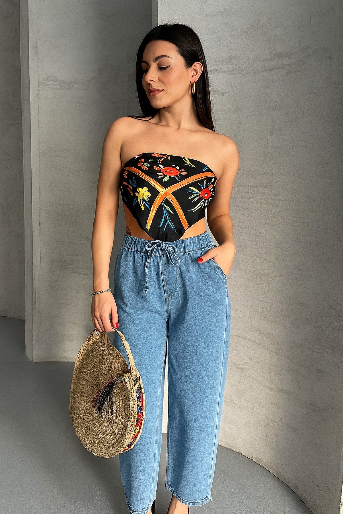 Lastikli Bel Bağcıklı Denim Pantolon – Günlük Konfor ve Şıklık