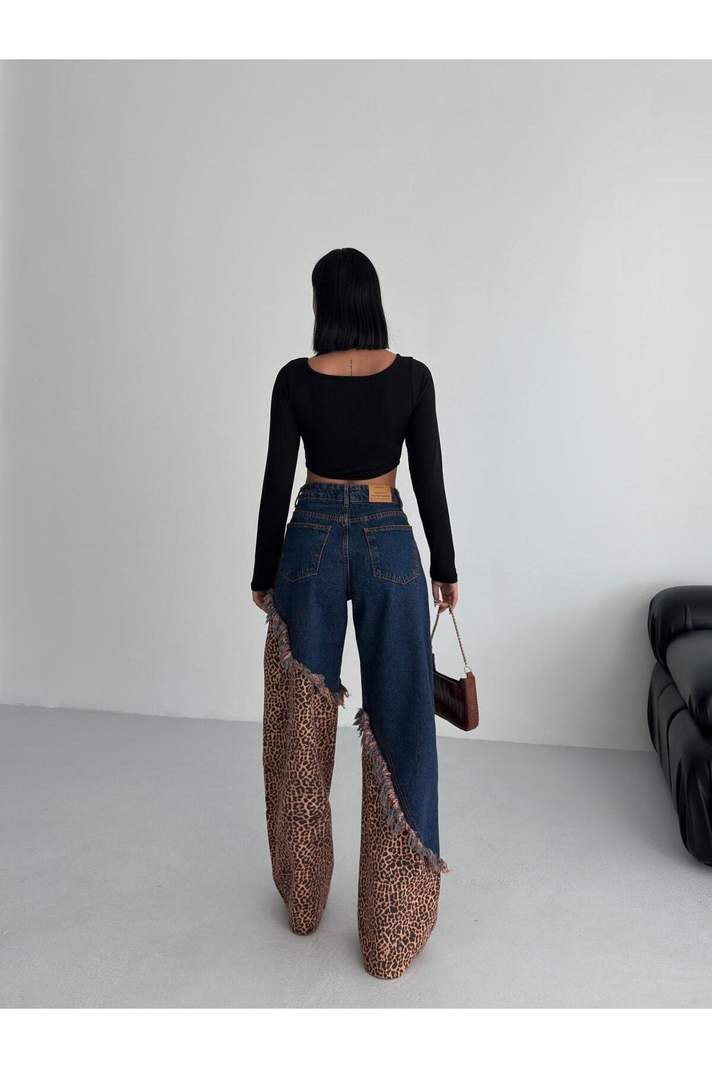 Leopar Desen Detaylı Geniş Paça Tasarım Jean Pantolon