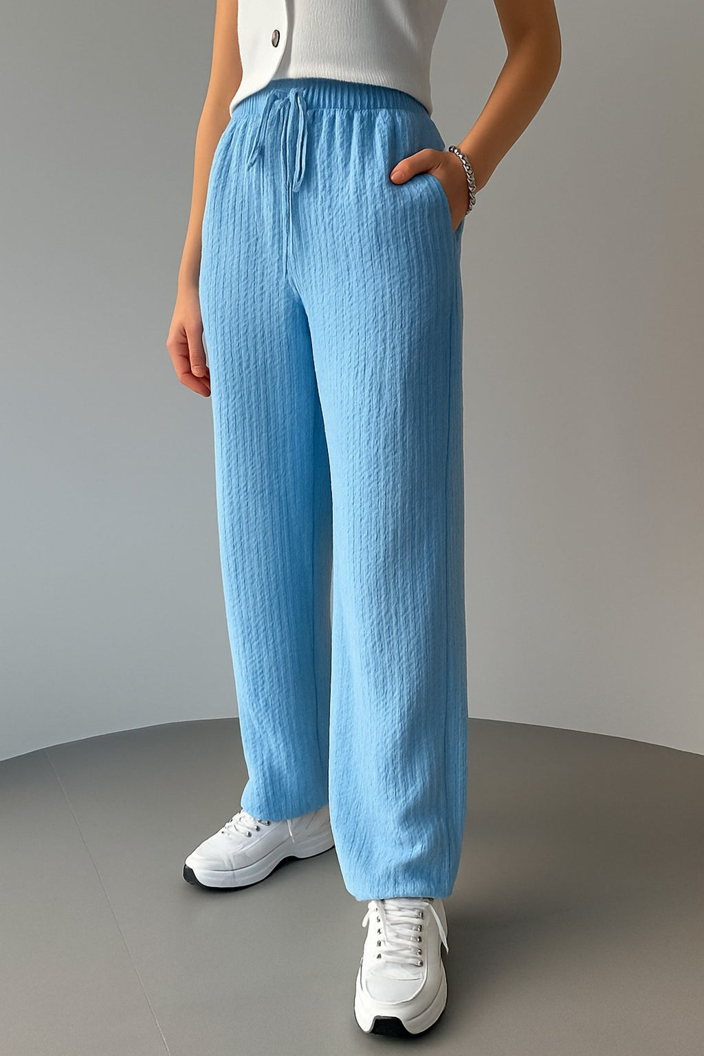 Lastikli Bel Rahat Kesim Dokuma Pantolon