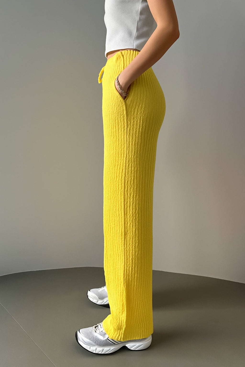 Lastikli Bel Rahat Kesim Dokuma Pantolon