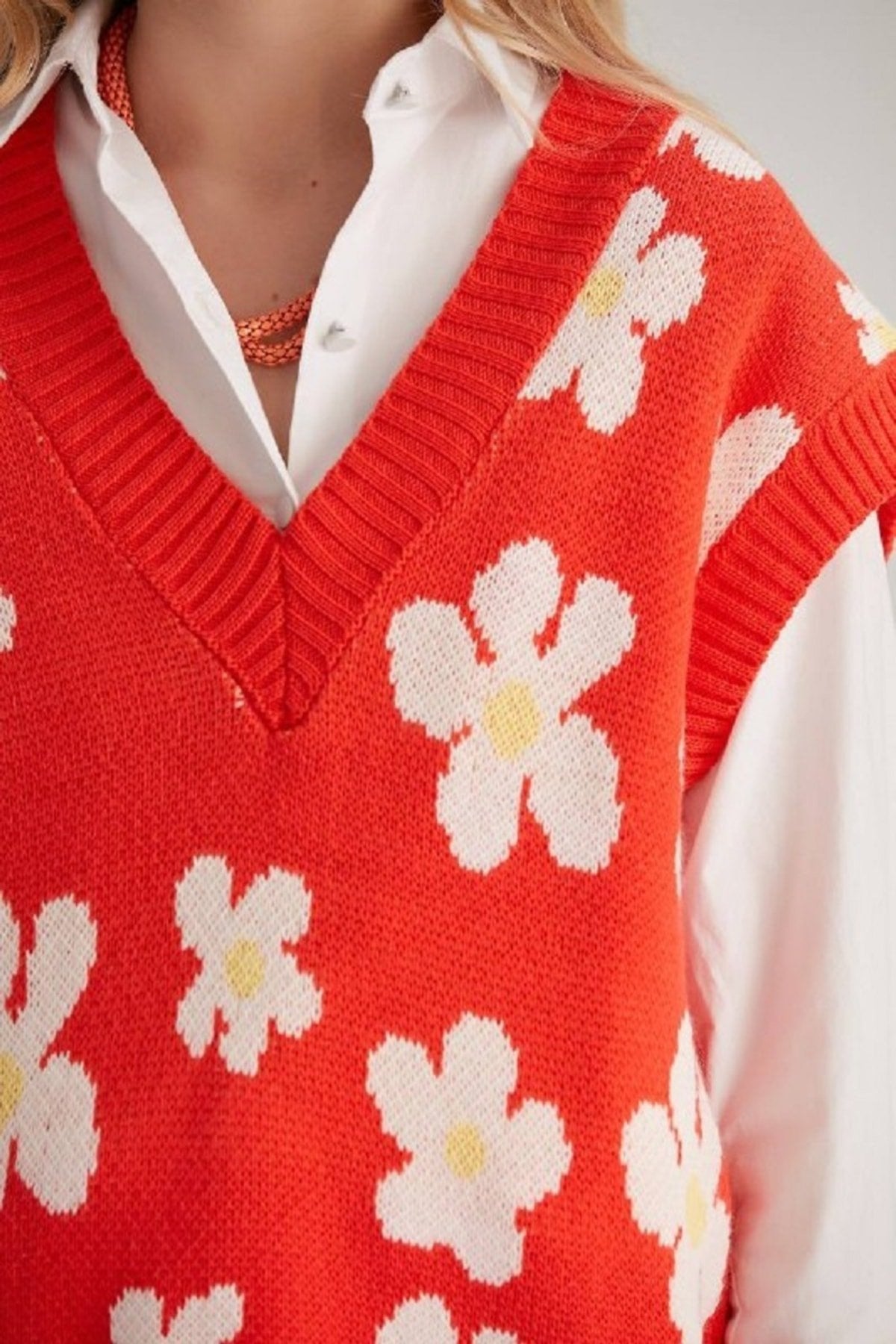 Triko Çiçekli Süveter