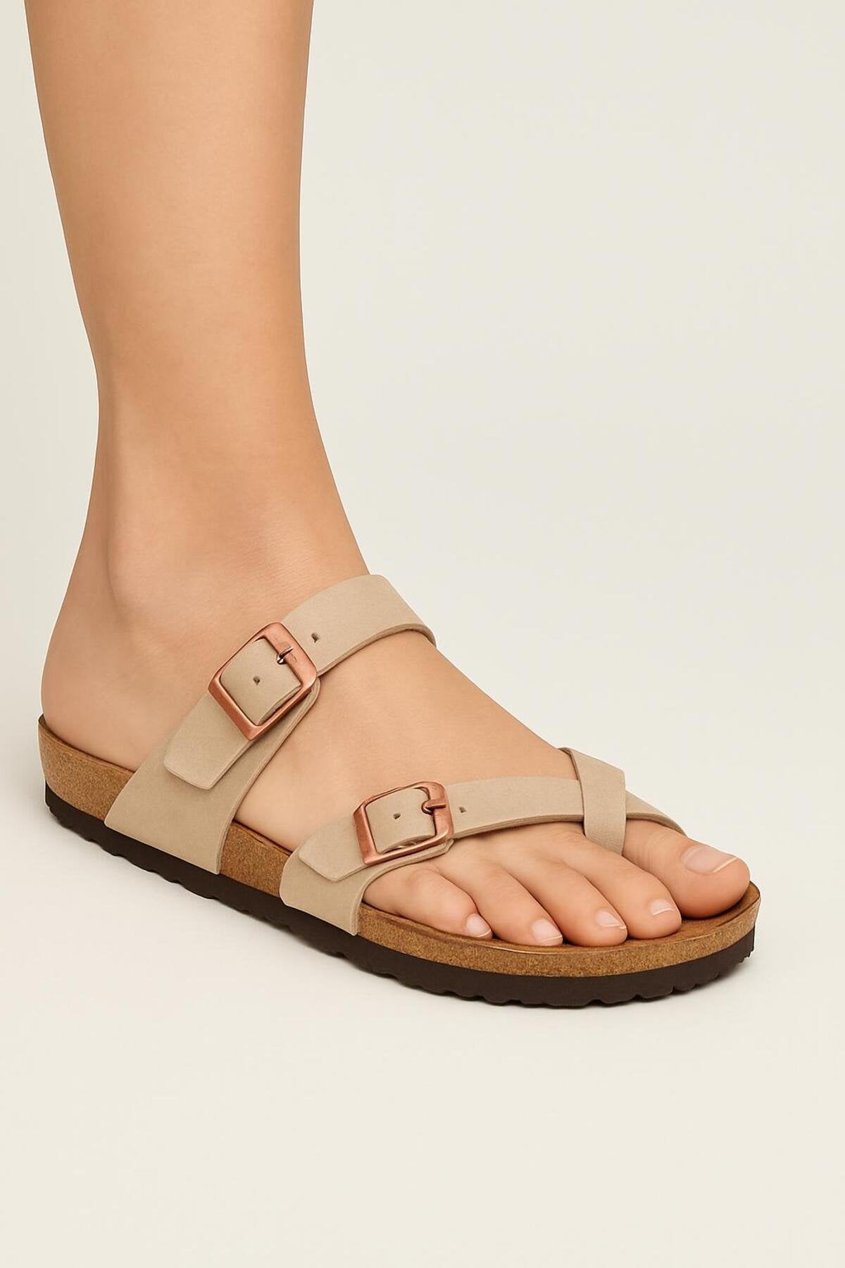 Kadın Siyah Çift Tokalı Parmak Arası Anatomik Terlik