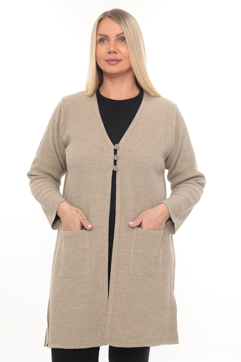 Sade ve Şık Triko Hırka