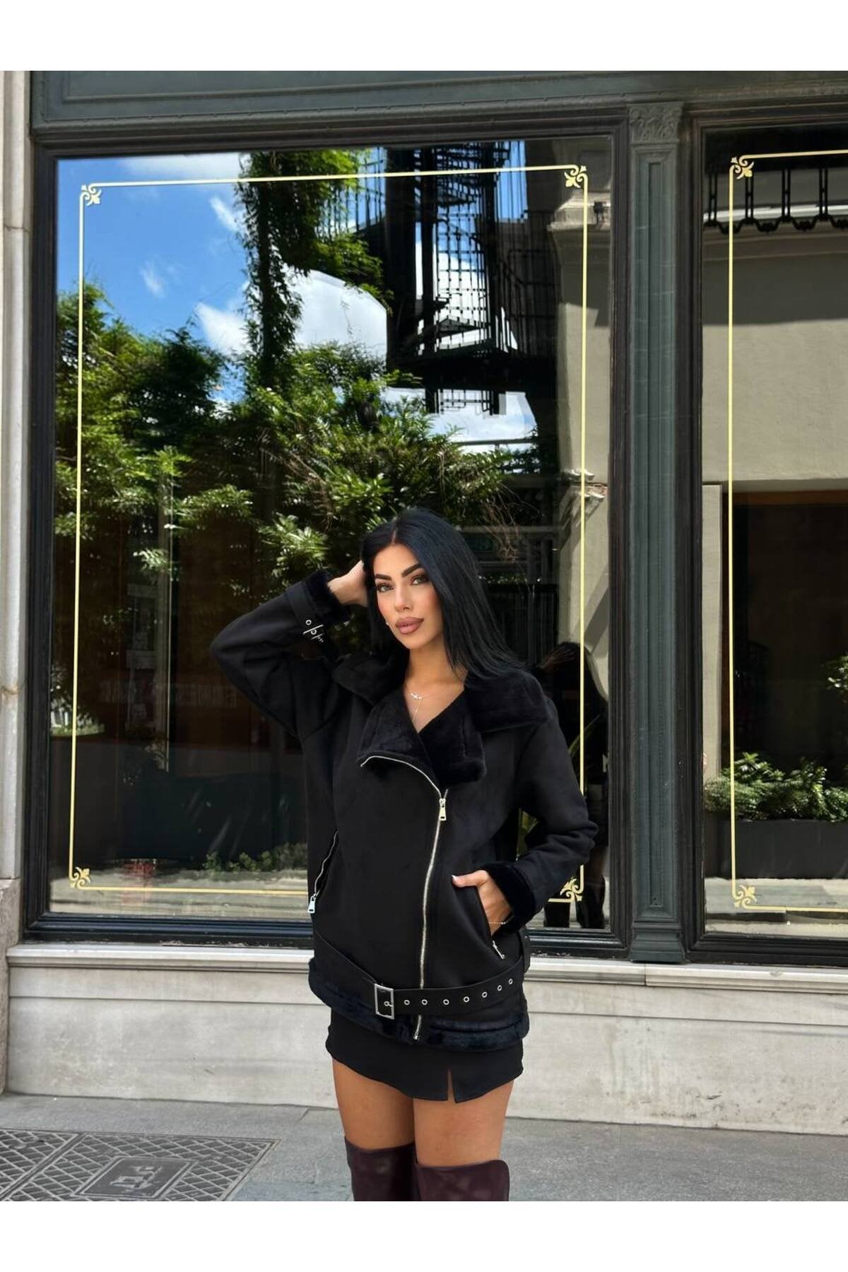 Kemer Detaylı Kürk İçli Mont