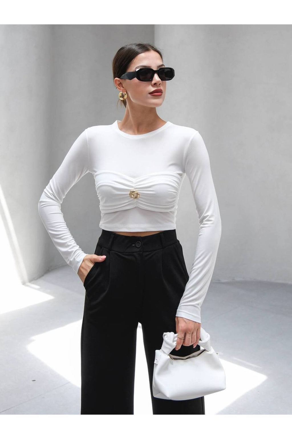 Gold Detaylı Uzun Kollu Crop Bluz