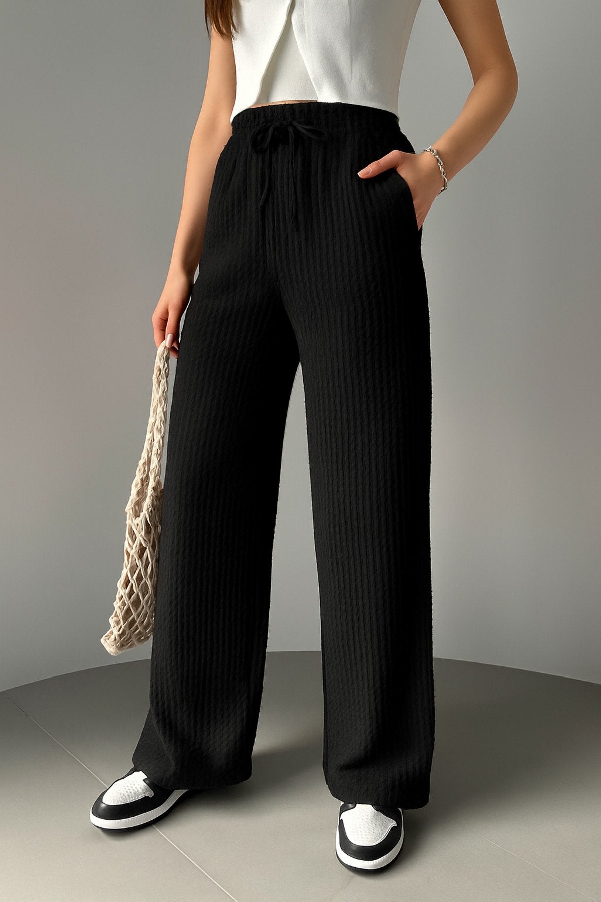 Lastikli Bel Rahat Kesim Dokuma Pantolon