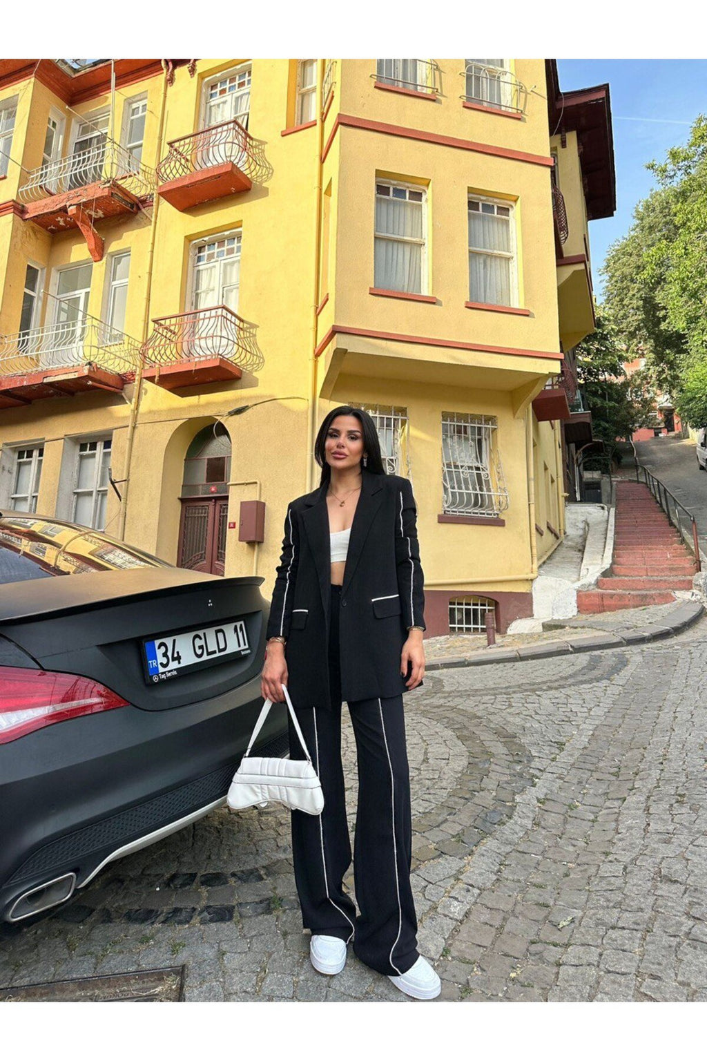 Minimal Tarzın Gücü: Şerit Detaylı Takım