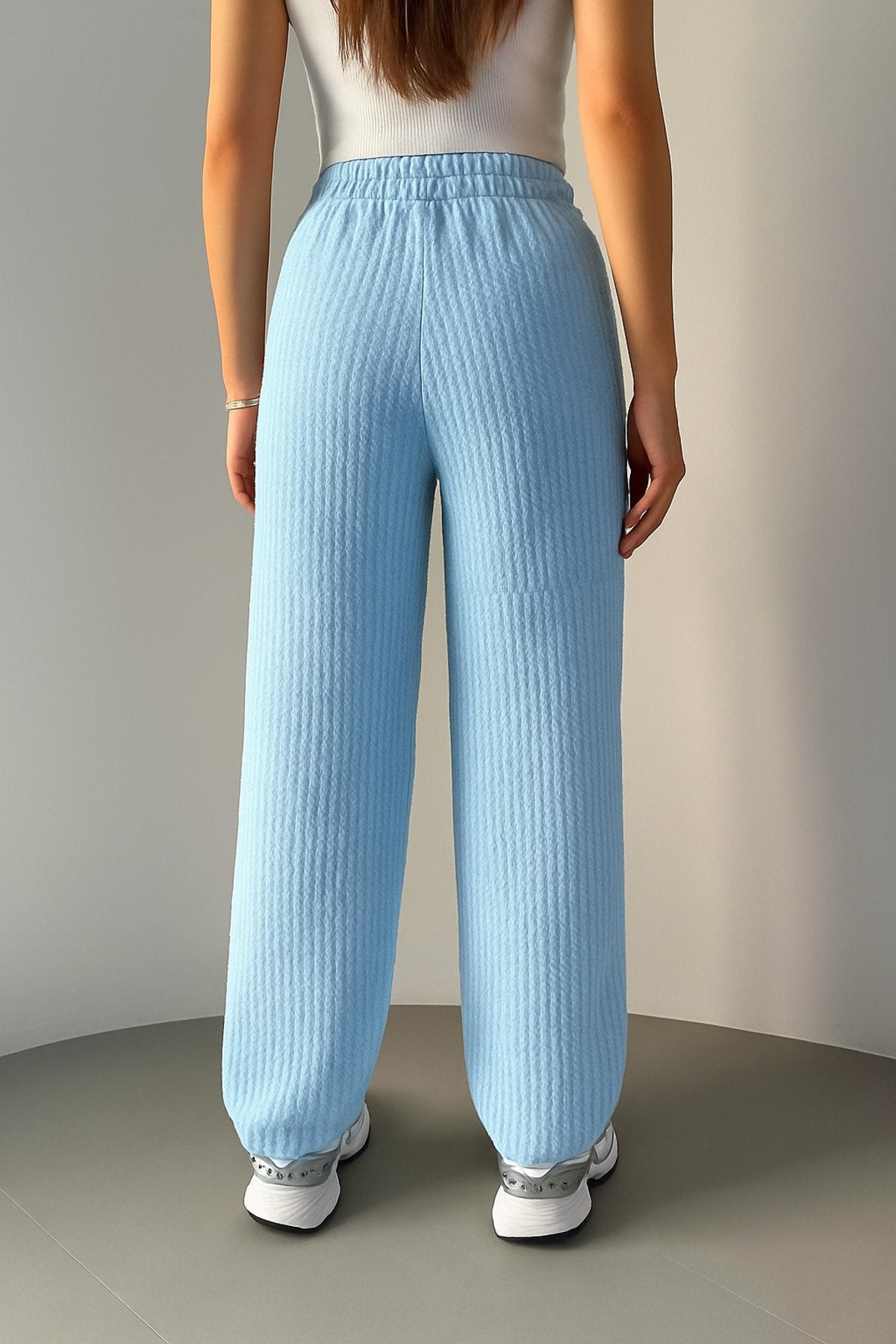 Lastikli Bel Rahat Kesim Dokuma Pantolon