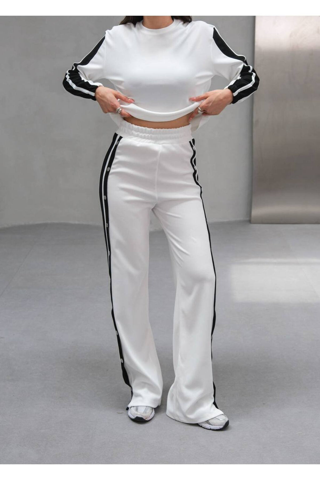 Çıtçıt Detaylı Yan Şeritli Kadın İkili Spor Takım