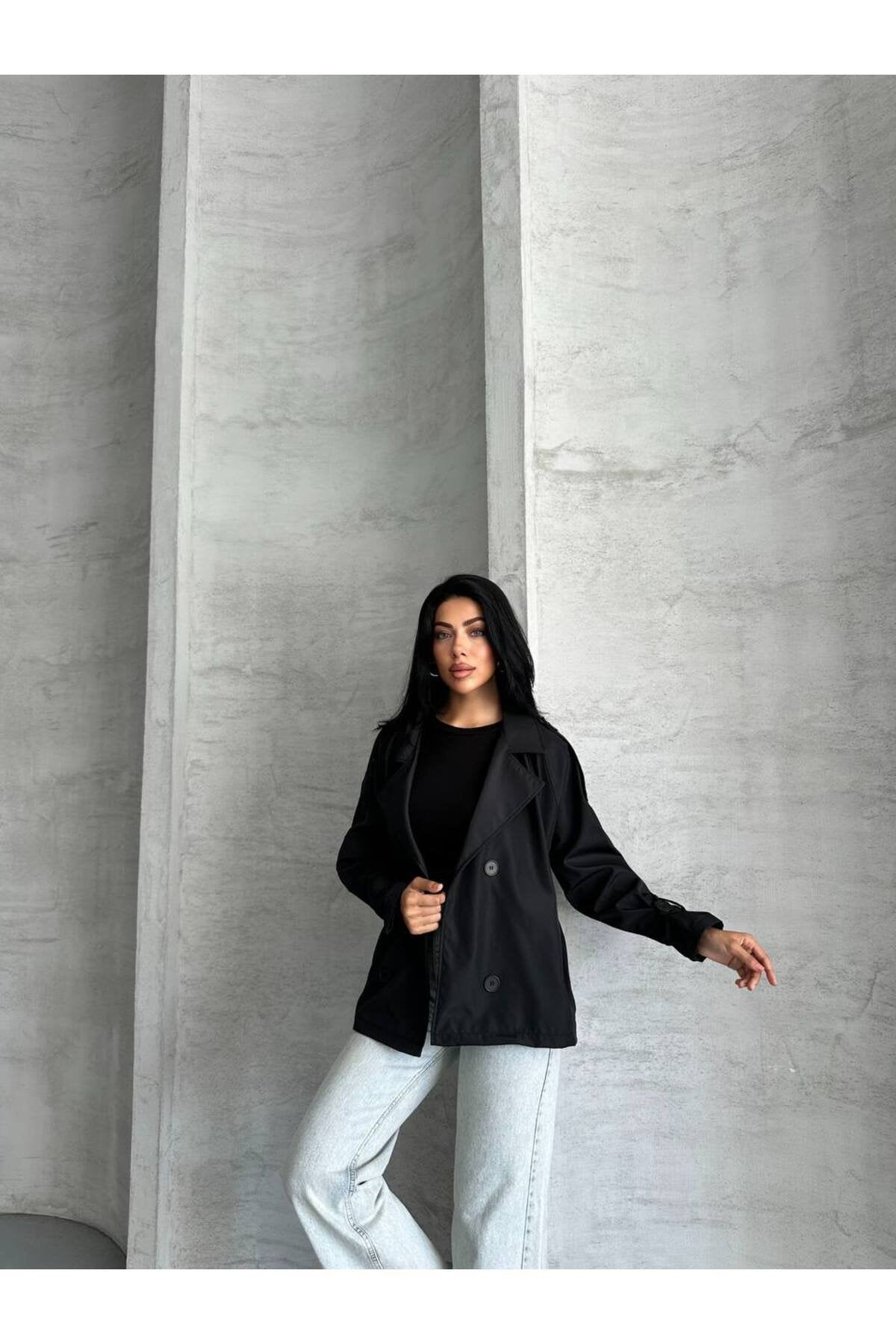 YENİ SEZON KOL VE OMUZ MANŞETLİ CROP TRENCH COAT