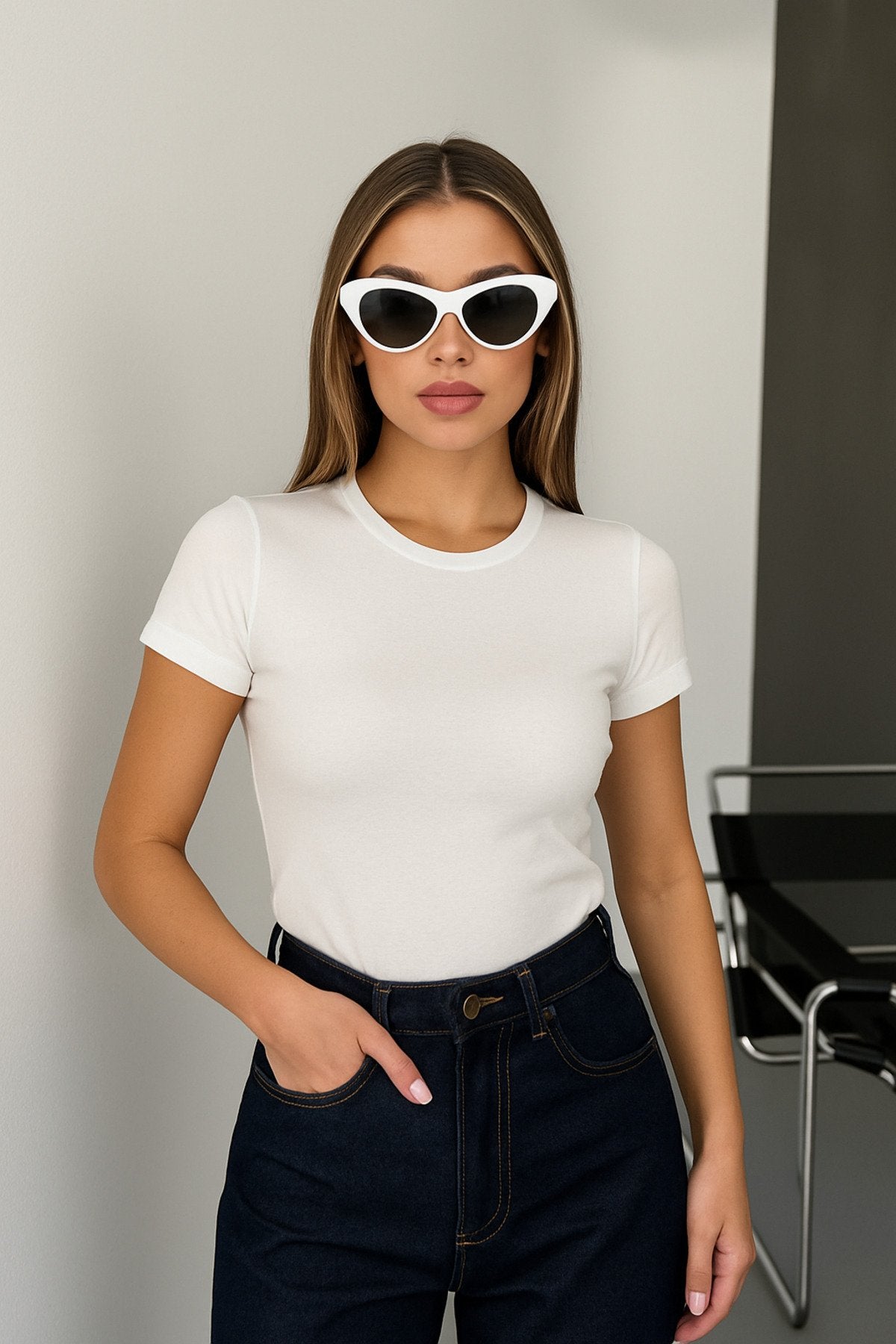 Düz Kesim Ribana Dokulu Basic T-Shirt