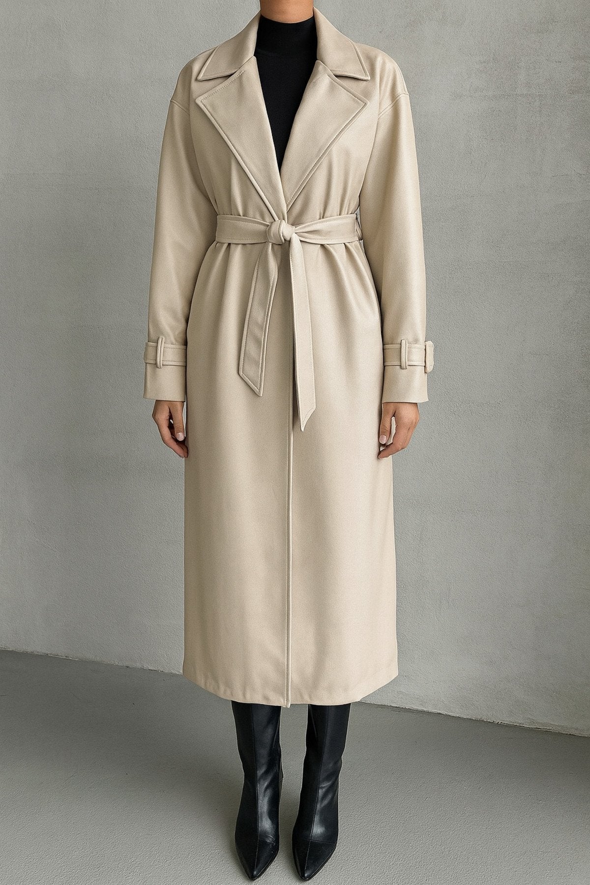 KEMER DETAYLI UZUN DERİ TRENÇ