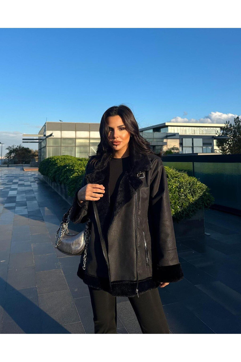 Soğuk Günlerin Kurtarıcısı: Sıcak ve Şık Kaban”