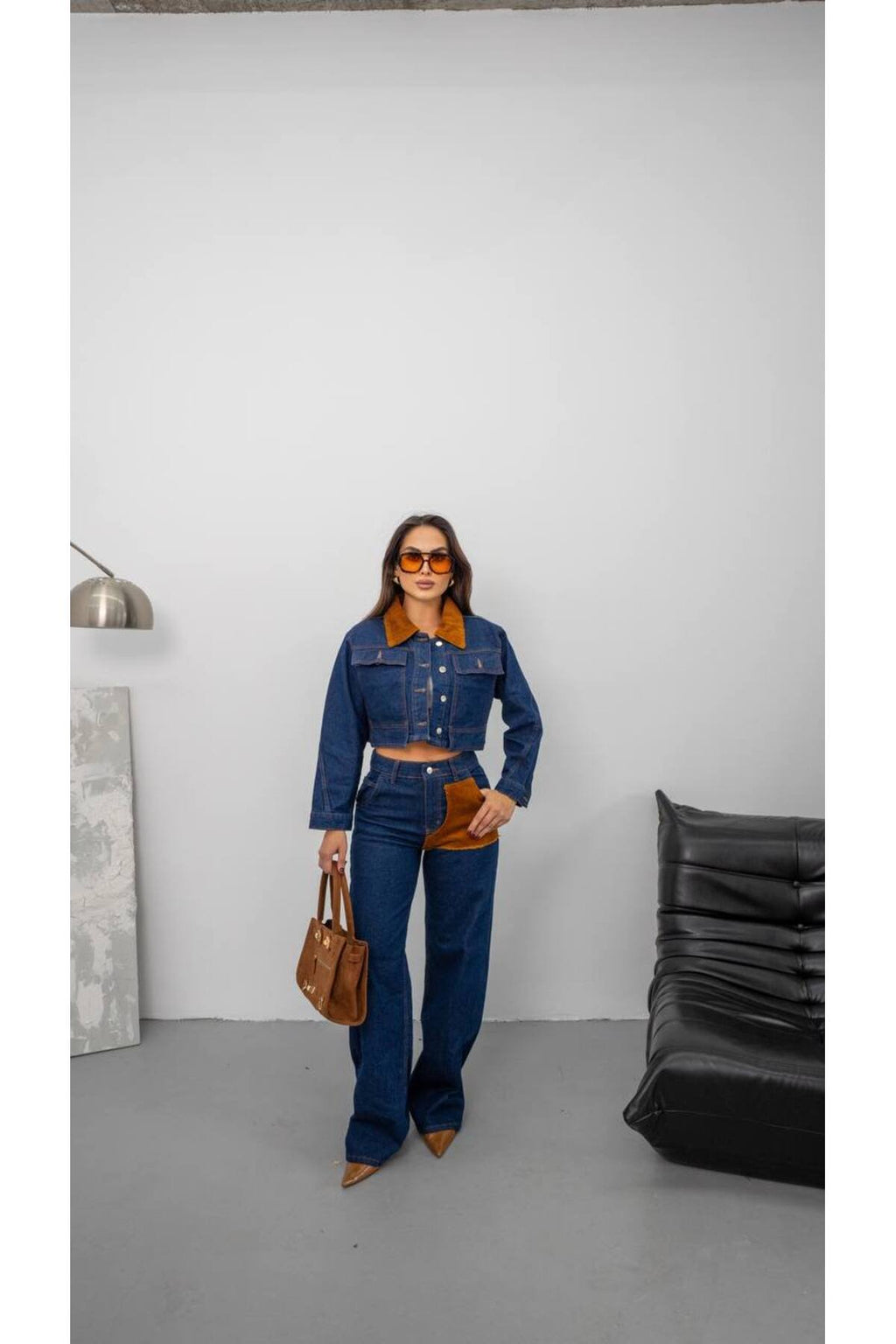 Kadife Detaylı Crop Ceket Takım