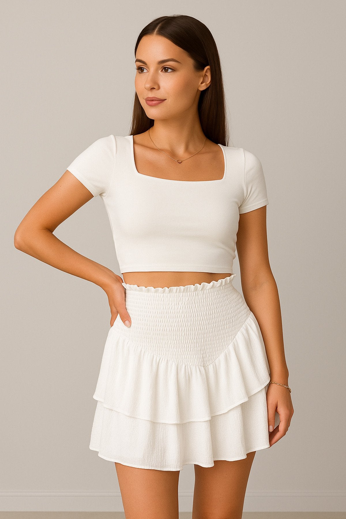 Zarif Fırfırlı Yüksek Bel Beyaz Mini Etek