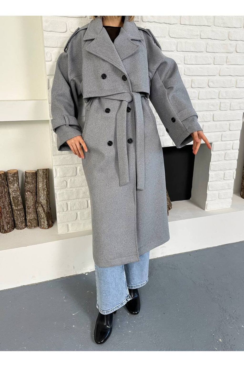 Şık ve Zamansız Stil Uzun Kaşe Kaban