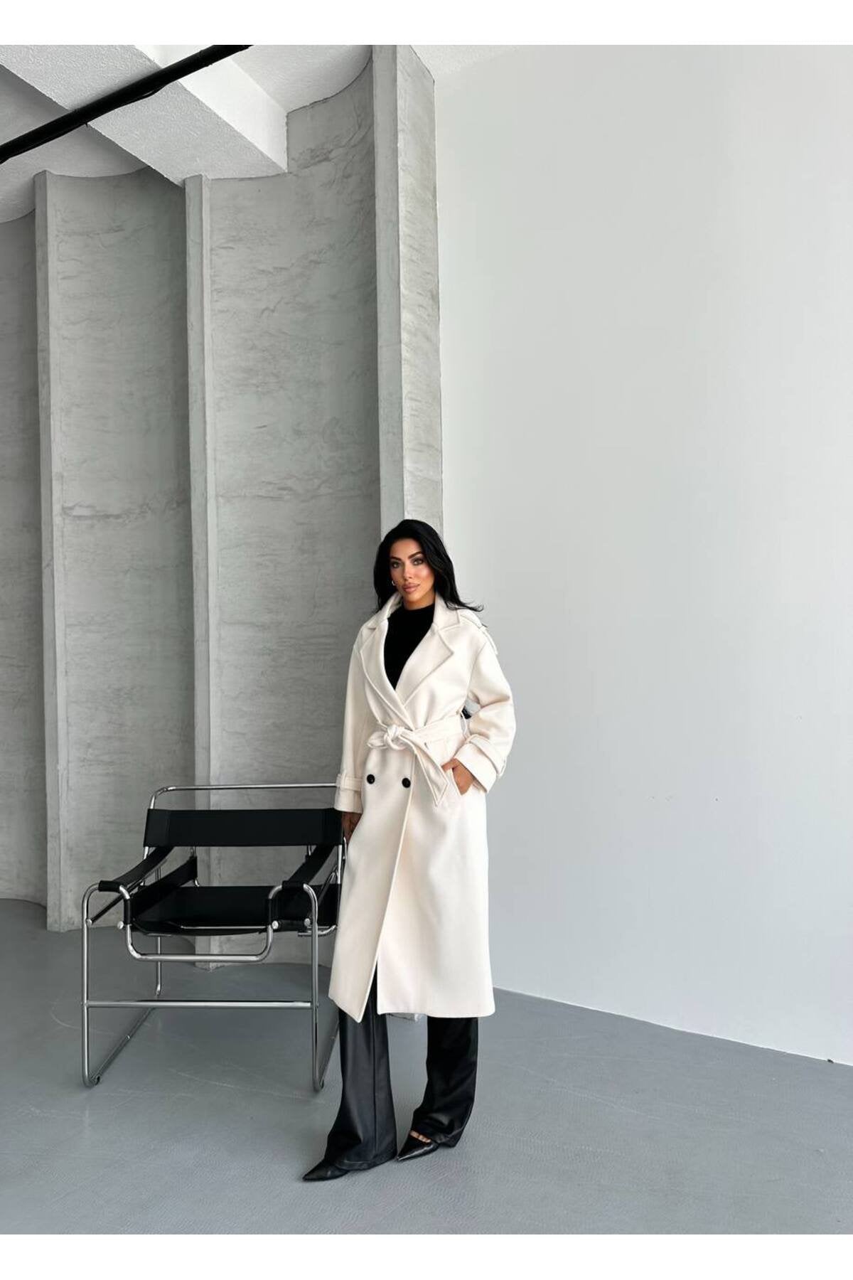 Oversize Kesim Kaşe Kaban