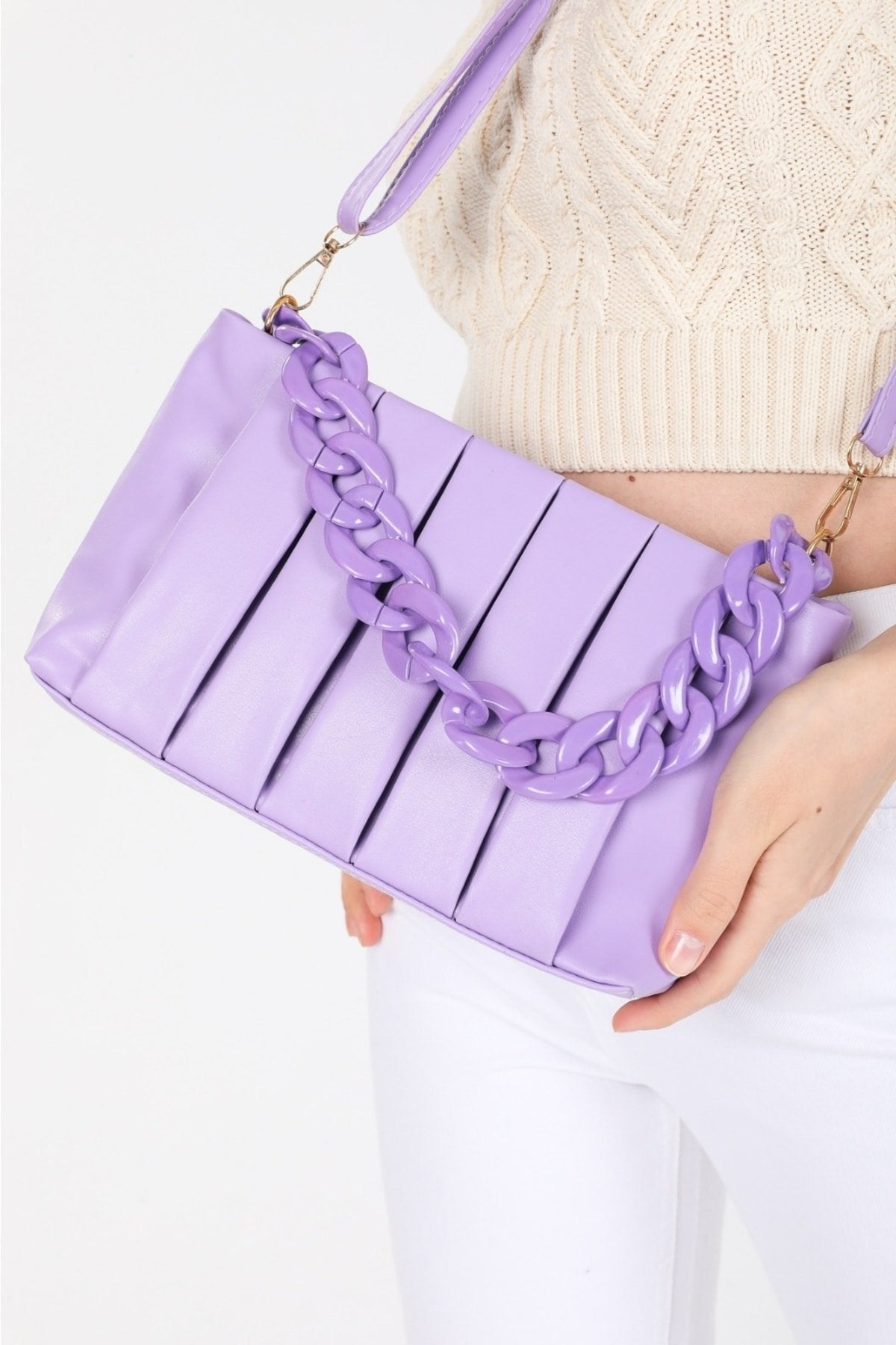 Zincir Detaylı Kol Çanta