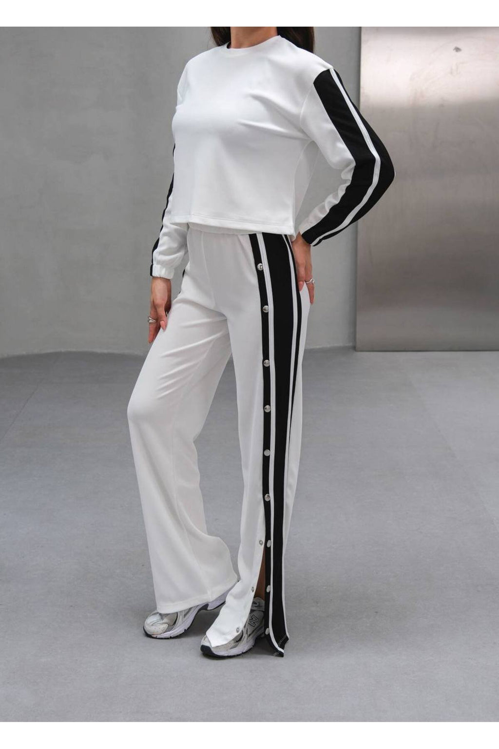 Çıtçıt Detaylı Yan Şeritli Kadın İkili Spor Takım