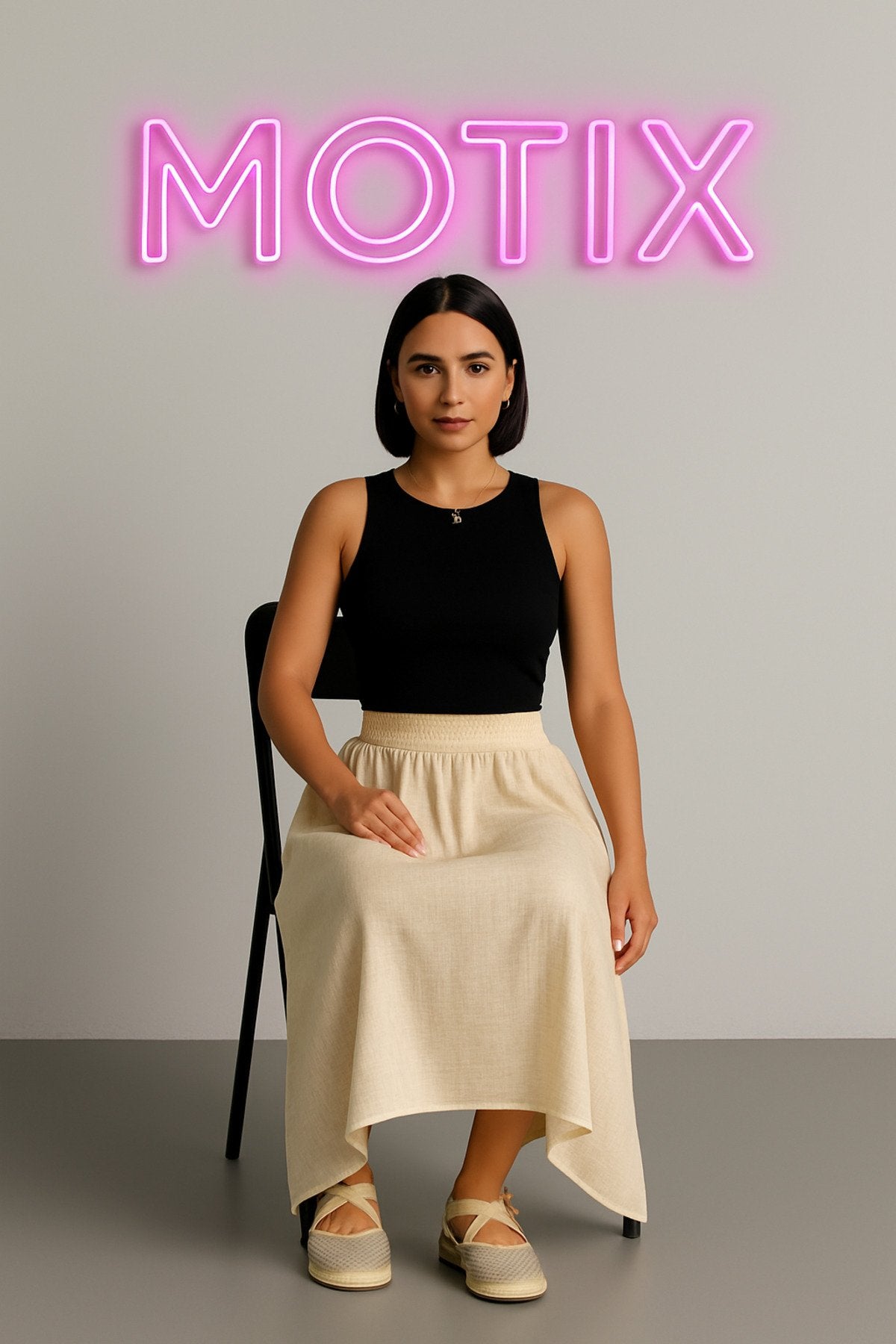 Doğal Şıklığın Simgesi: krem Renk Salaş Kesim Midi Etek