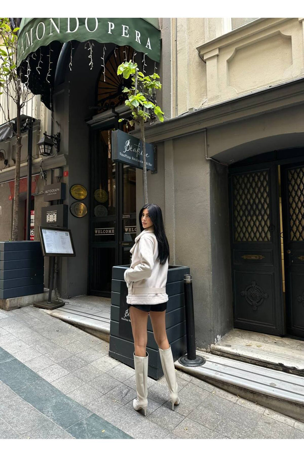 Kemer Detaylı Kürk İçli Mont