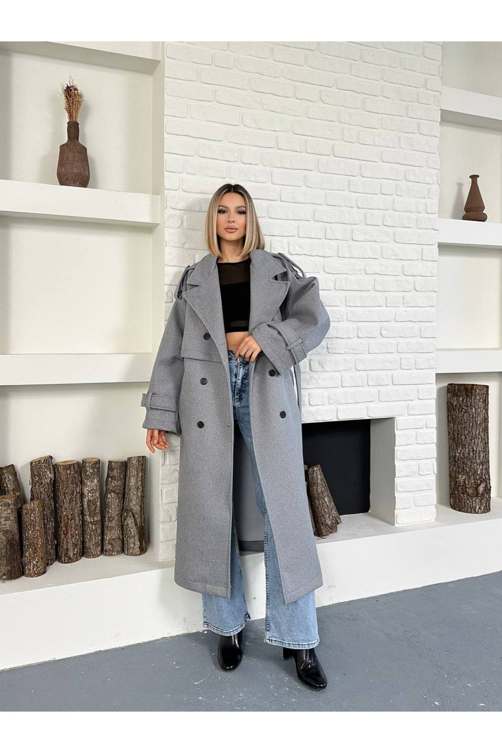 Şık ve Zamansız Stil Uzun Kaşe Kaban