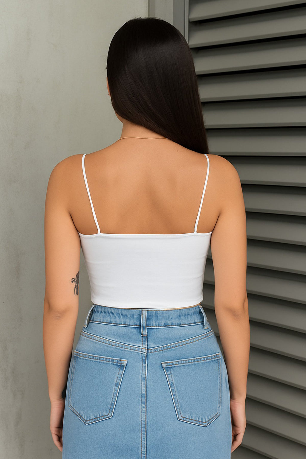 İnce Askılı Siyah Basic Crop Bluz