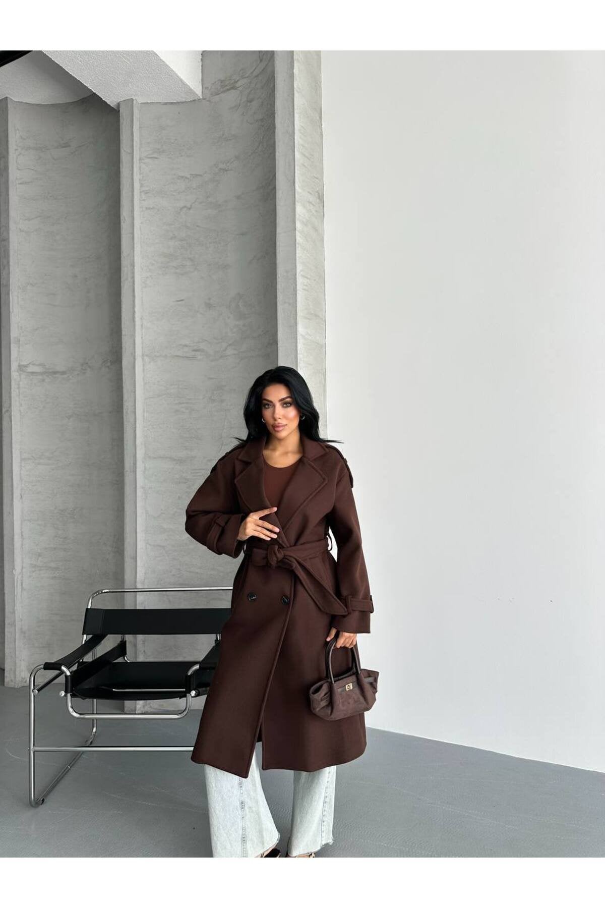 Oversize Kesim Kaşe Kaban