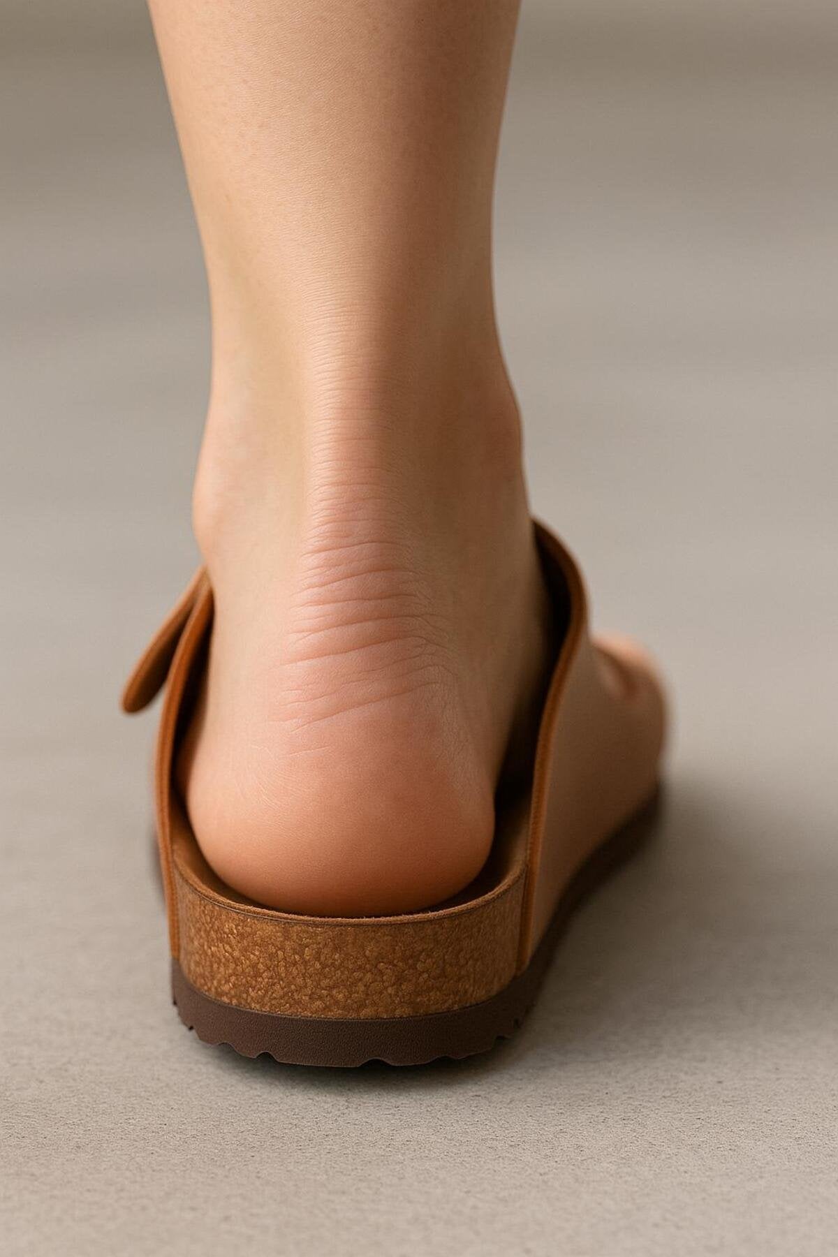 Kadın Çift Tokalı Anatomik Günlük Terlik