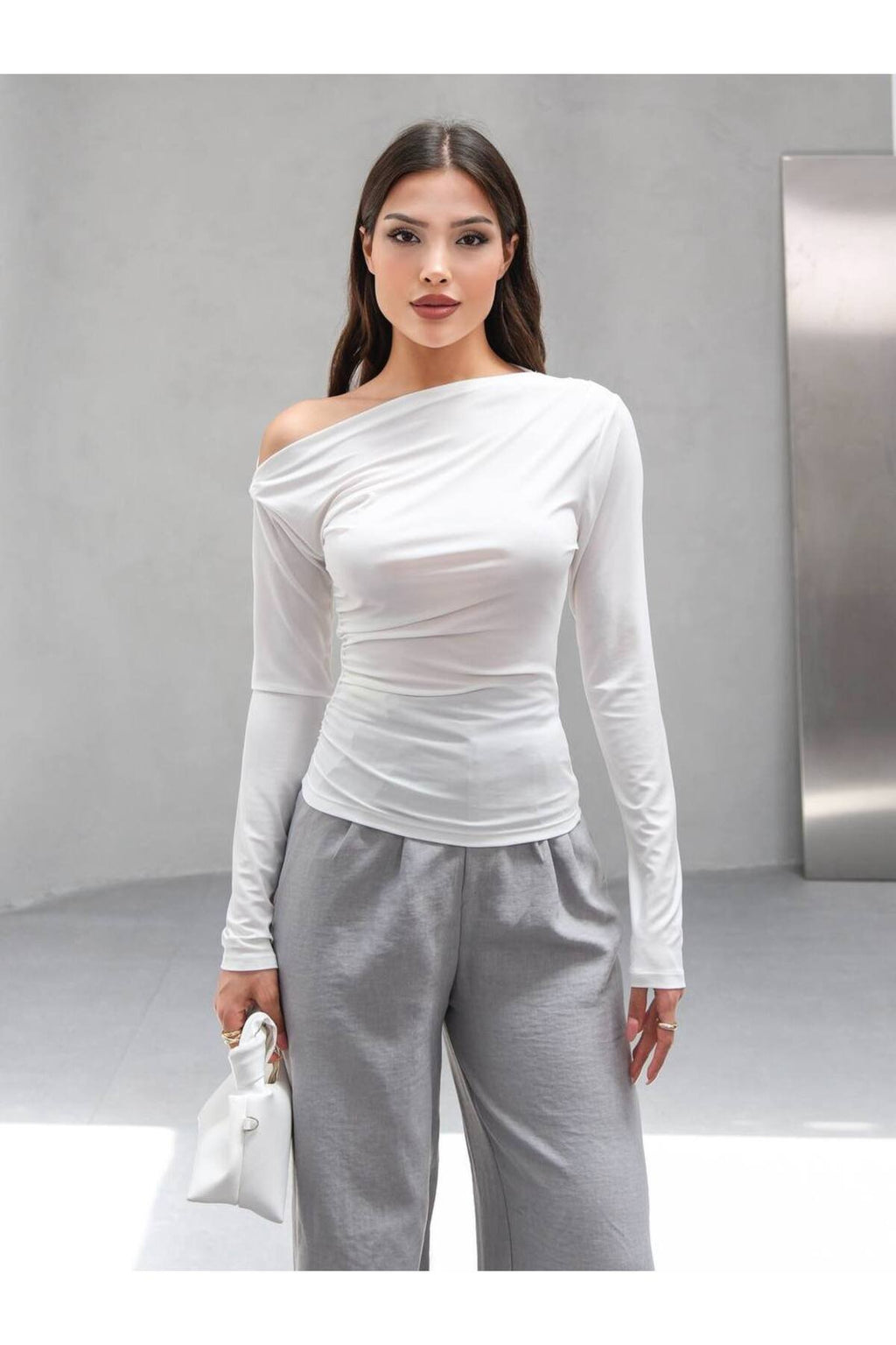 Tek Omuz Off-Shoulder Siyah Bluz