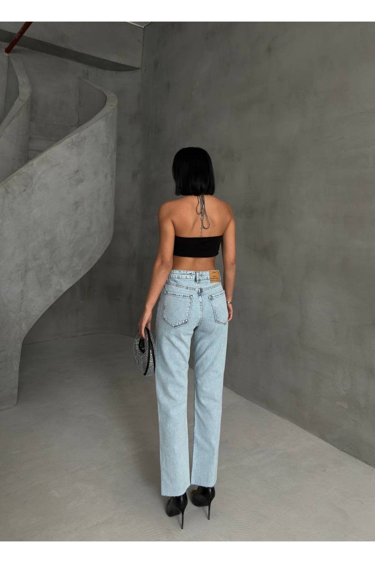 Yüksek Bel Taş Detaylı Parlak Denim Pantolon