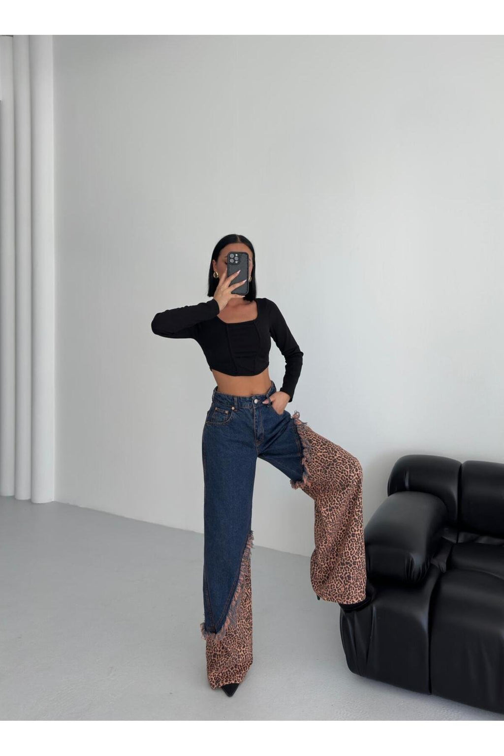 Leopar Desen Detaylı Geniş Paça Tasarım Jean Pantolon