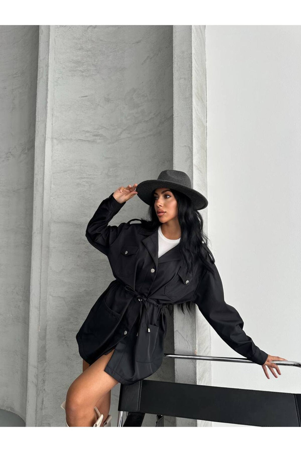 4 CEPLİ BEL BAĞLAMALI KISA TRENCH COAT CEKET