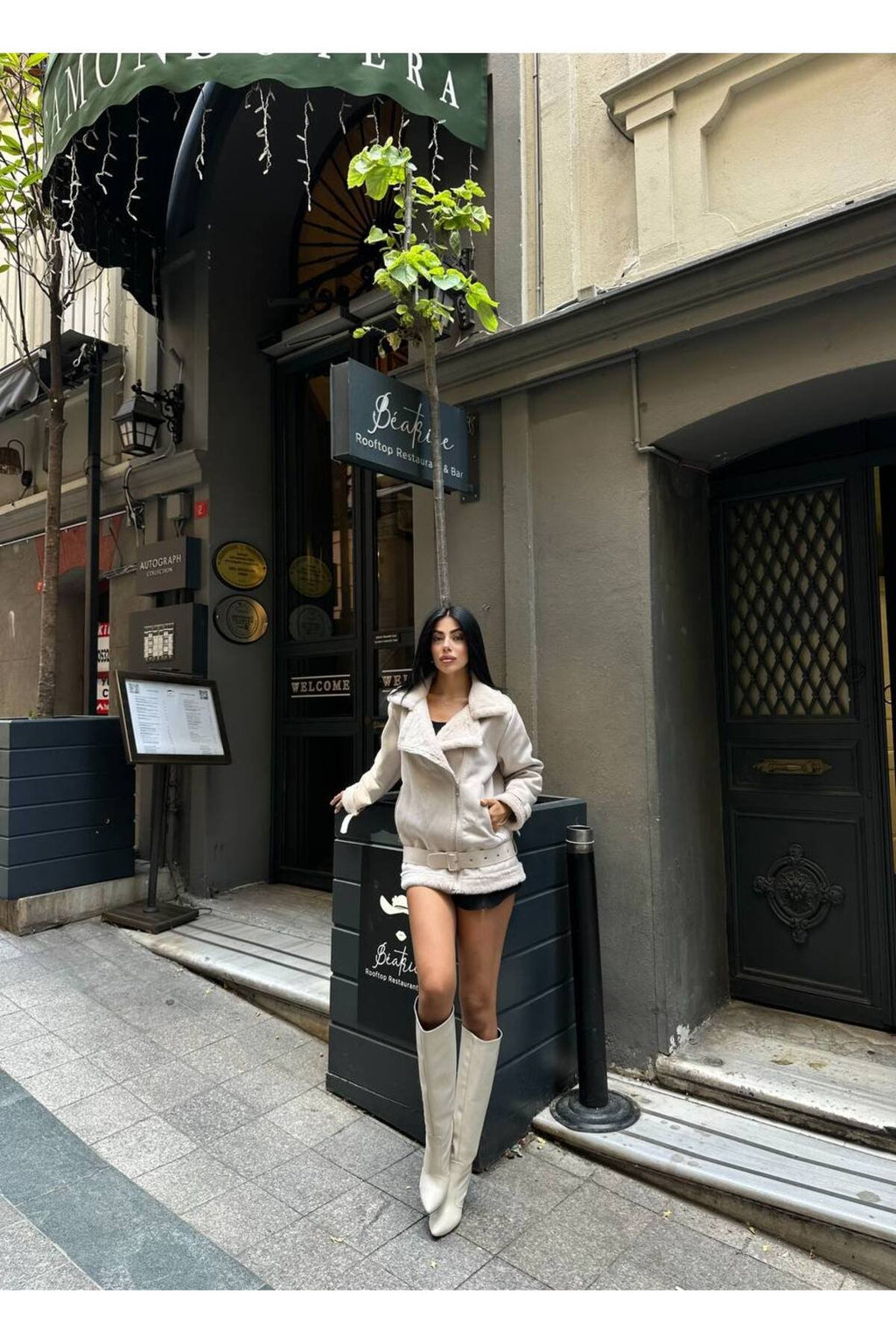 Kemer Detaylı Kürk İçli Mont