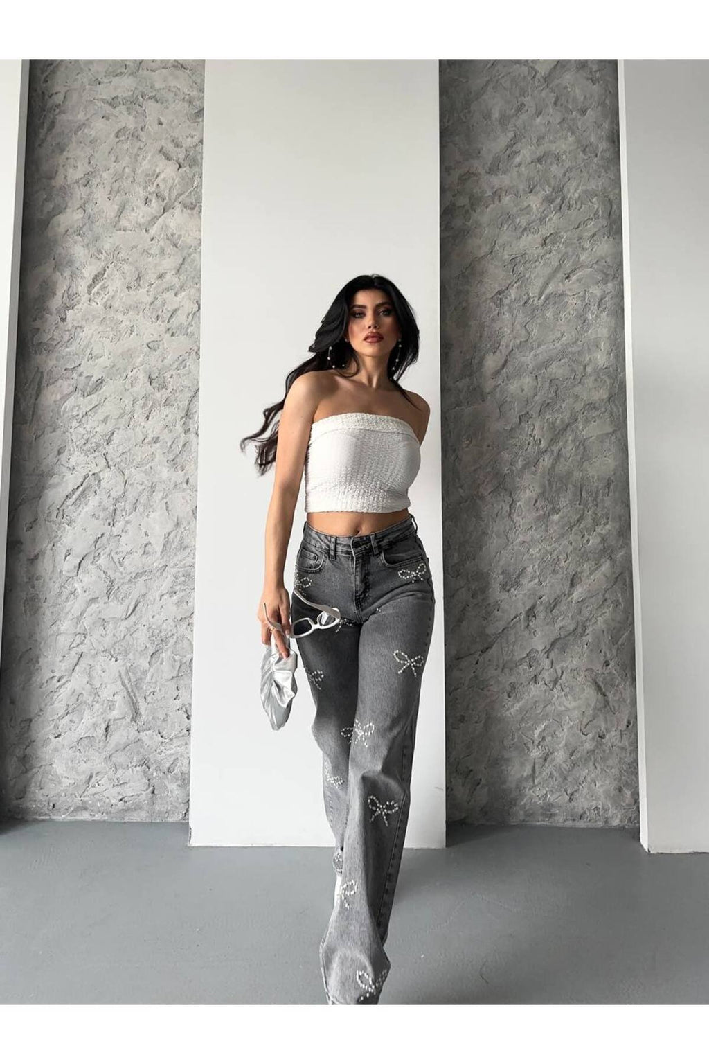 Kadın Yüksek Bel İnci Detaylı Taş Renk Düz Paça Jean Pantolon