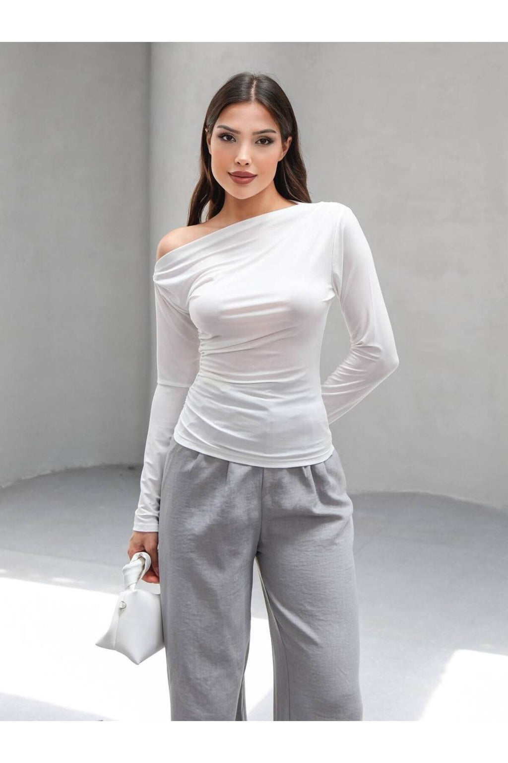 Tek Omuz Off-Shoulder Siyah Bluz