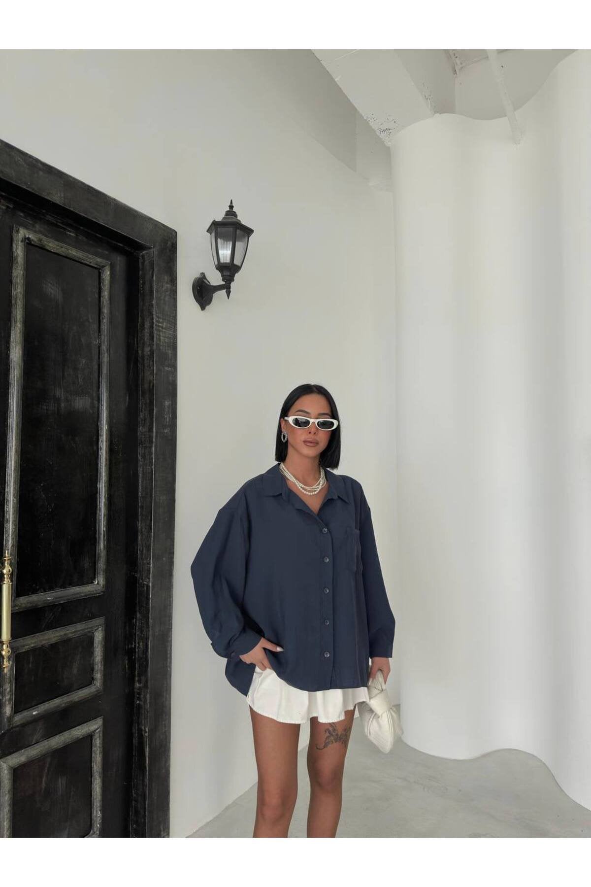 Modern Stil Oversize Düğmeli Gömlek