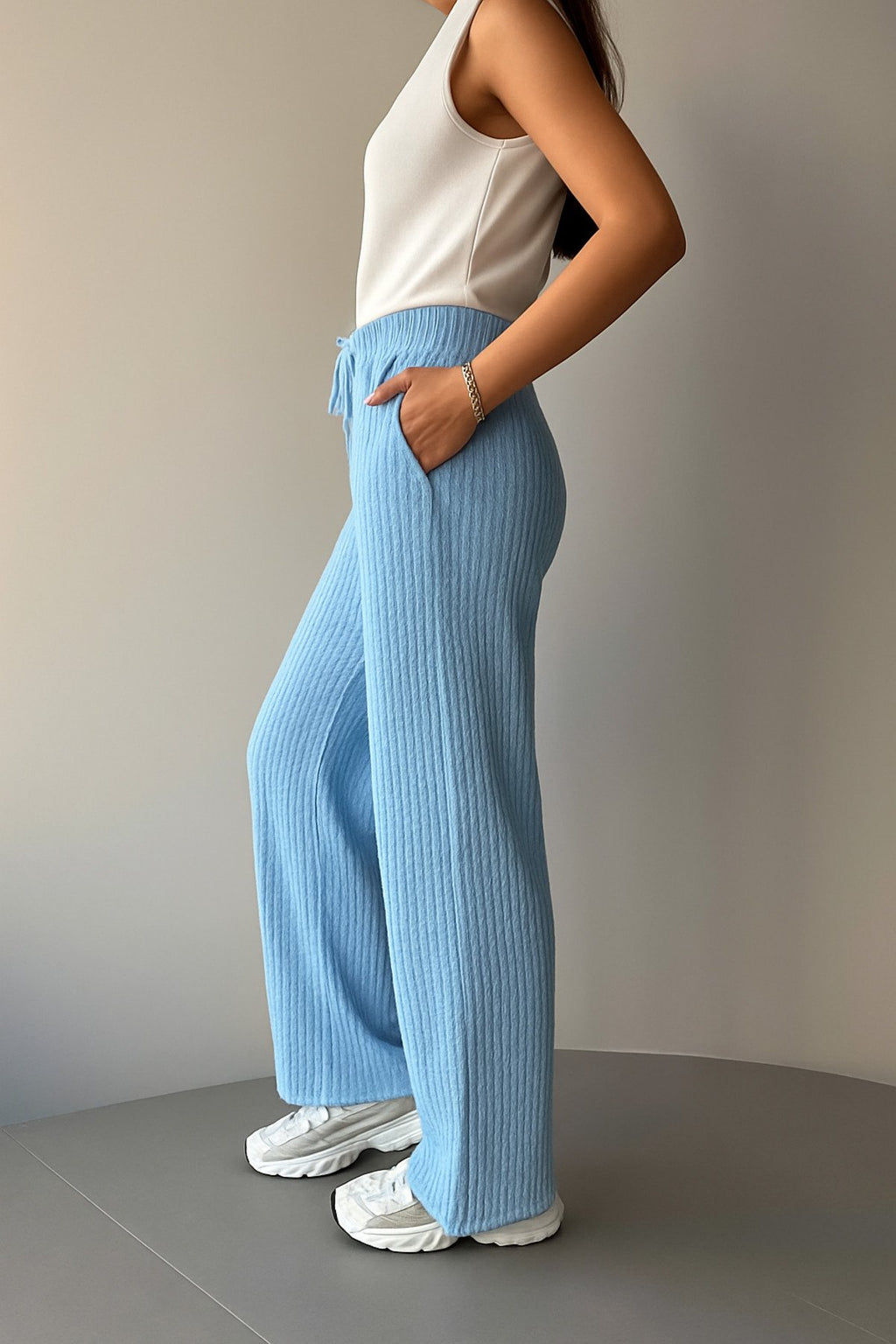 Lastikli Bel Rahat Kesim Dokuma Pantolon