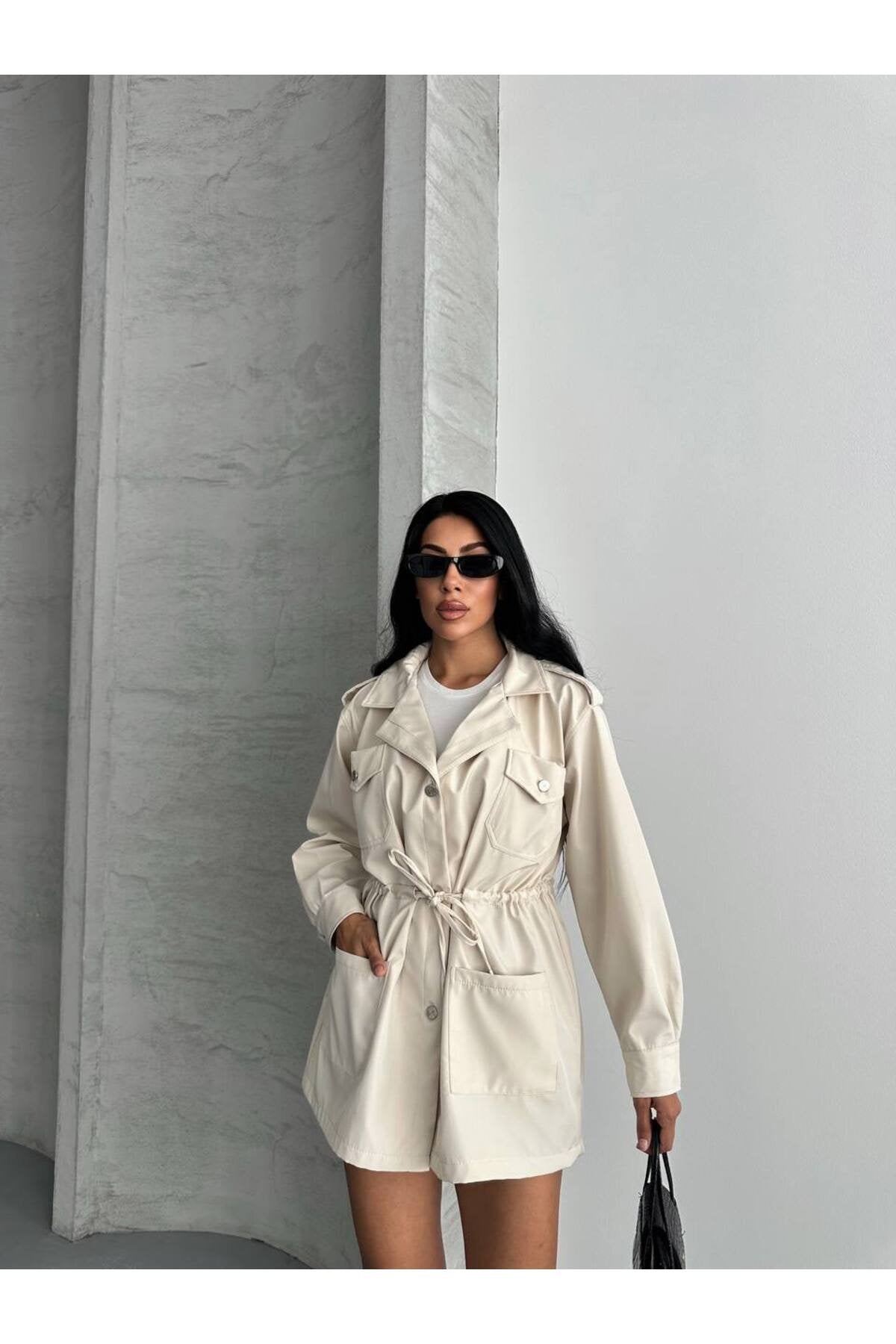 4 CEPLİ BEL BAĞLAMALI KISA TRENCH COAT CEKET