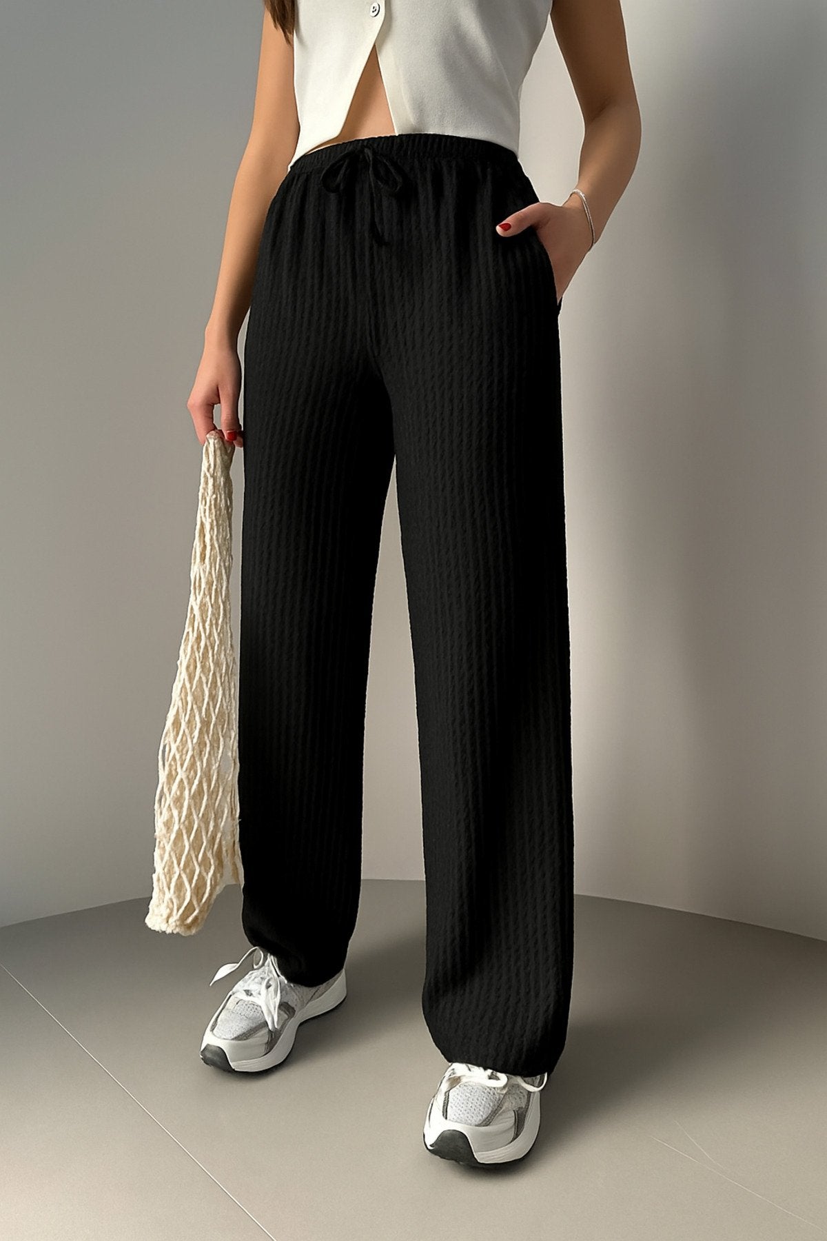 Lastikli Bel Rahat Kesim Dokuma Pantolon